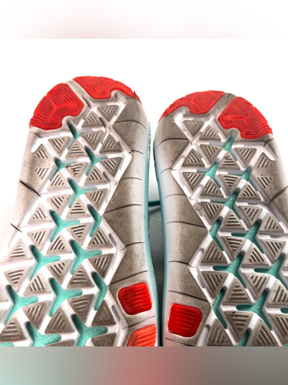 Nike Womens Free Transform Flyknit Sneaker Turquoise Size 7 Running Shoes 833410 - Picture 10 of 10